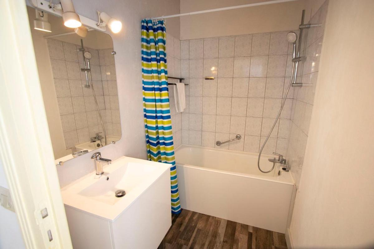 Appartement 1 A 9 Personnes Hagetmau Coeur De Ville Luaran gambar